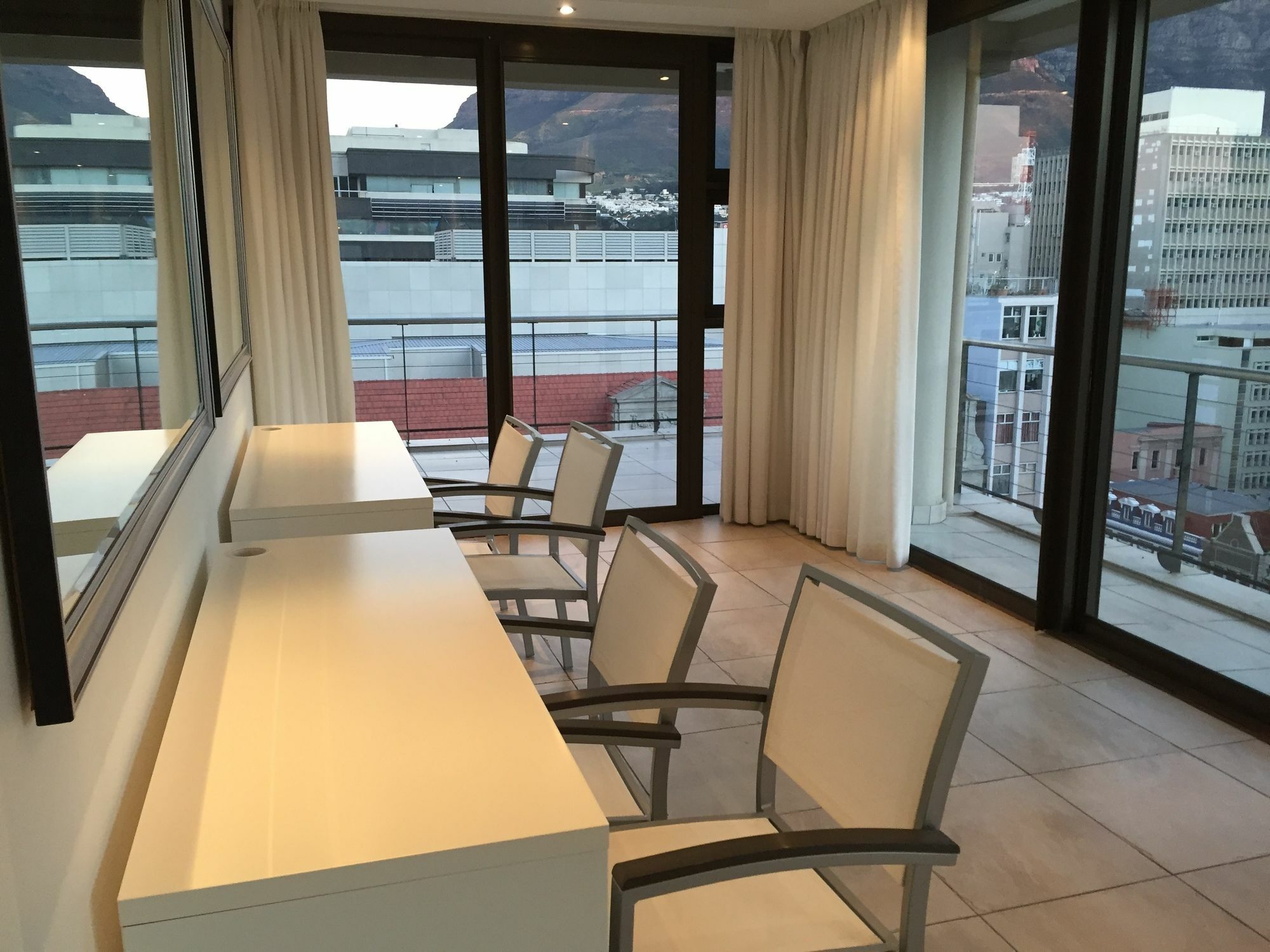 Avenue One Apartments Cape Town Ngoại thất bức ảnh